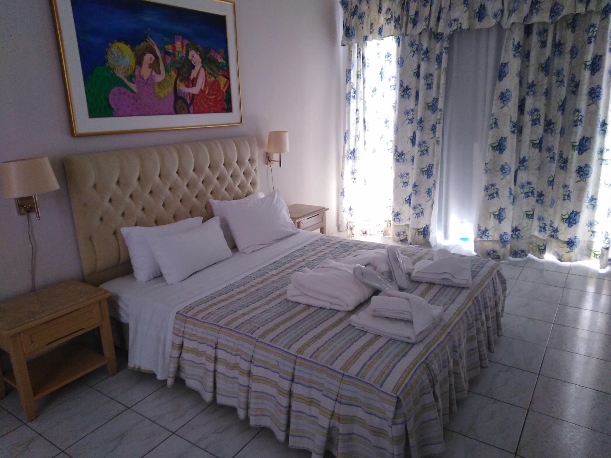 Costa Blu Hotel Benitses  Luaran gambar