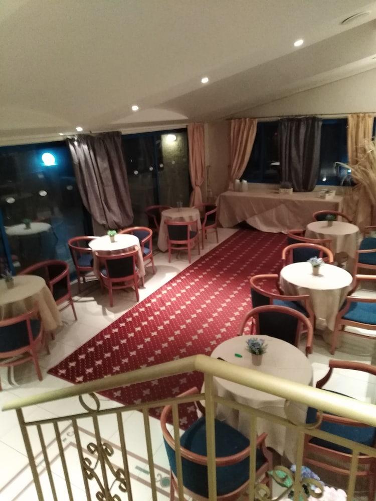 Costa Blu Hotel Benitses  Luaran gambar